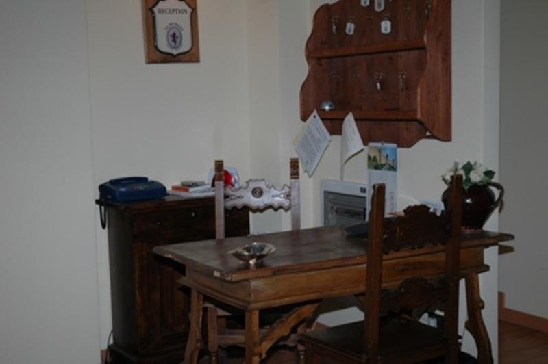 Albergo Montenerone Piobbico الغرفة الصورة